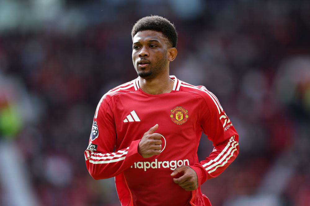 情绪不佳，吉拉西在下半场被换下时拒绝与主教练科瓦奇握手